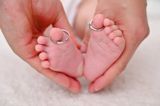 山南宝宝肚脐凸起怎么回事 山南宝宝肚脐凸起怎么回事